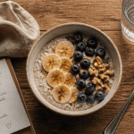 petit dej équilibré recette porridge chia banane myrtilles